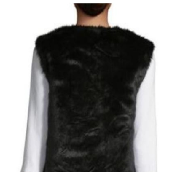 Design Lab Lord & Taylor - Faux Fur Vest Black - Picture 2 of 3